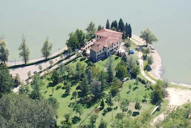 Hotel Del Lago Каврилья
