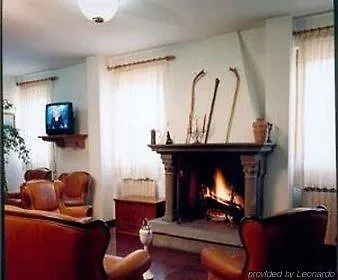 Hotel Del Lago Каврилья