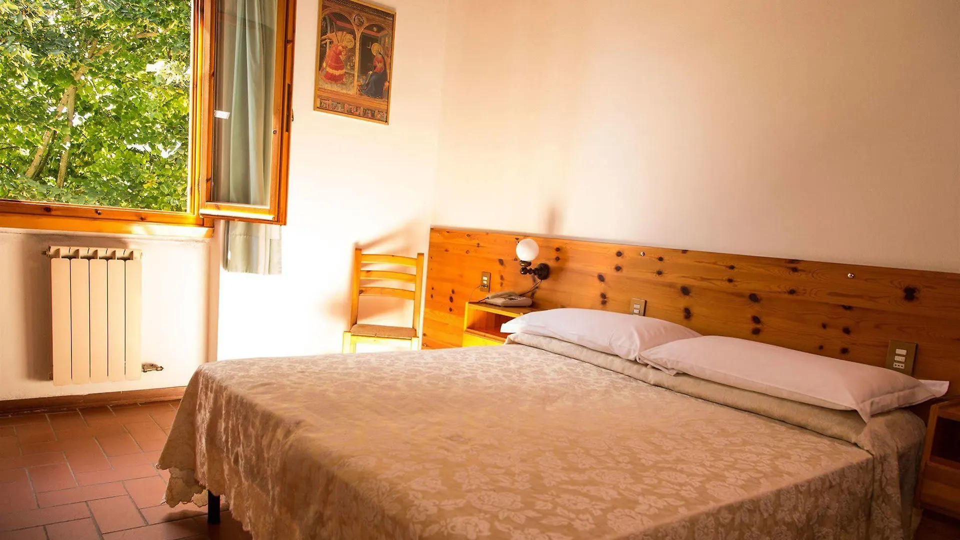 Hotel Del Lago Каврилья