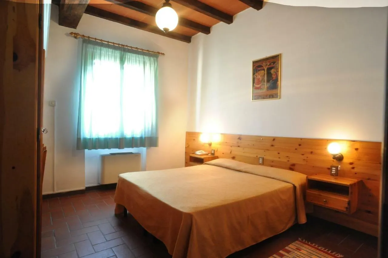 Hotel Del Lago Каврилья